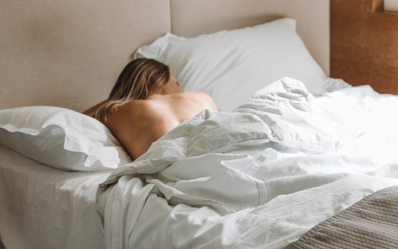 Strokovnjaki razkrili, kako pogosto moramo zamenjati posteljnino